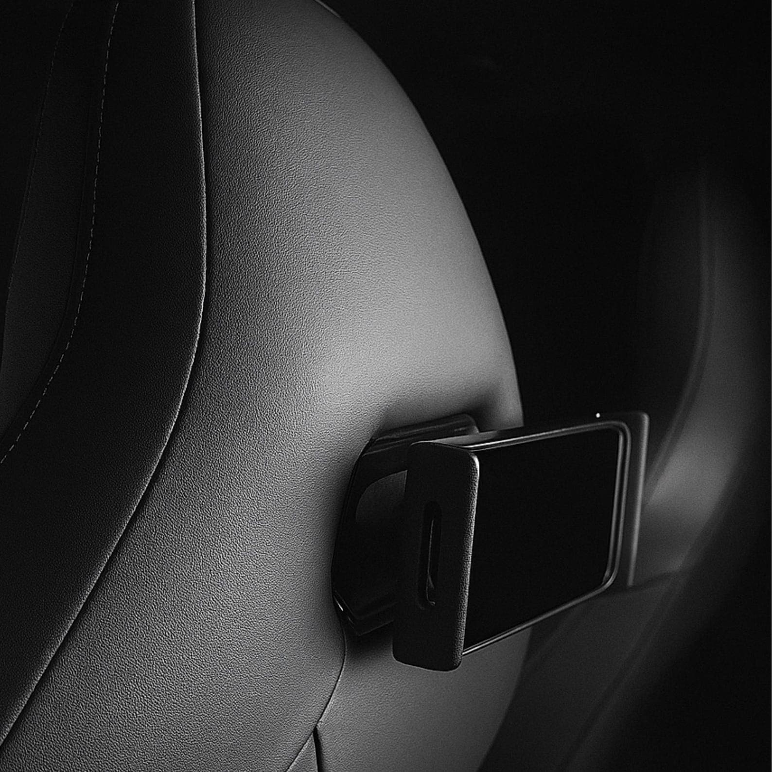 Tablet Holder - Cupra Leon Sport Seats view 3