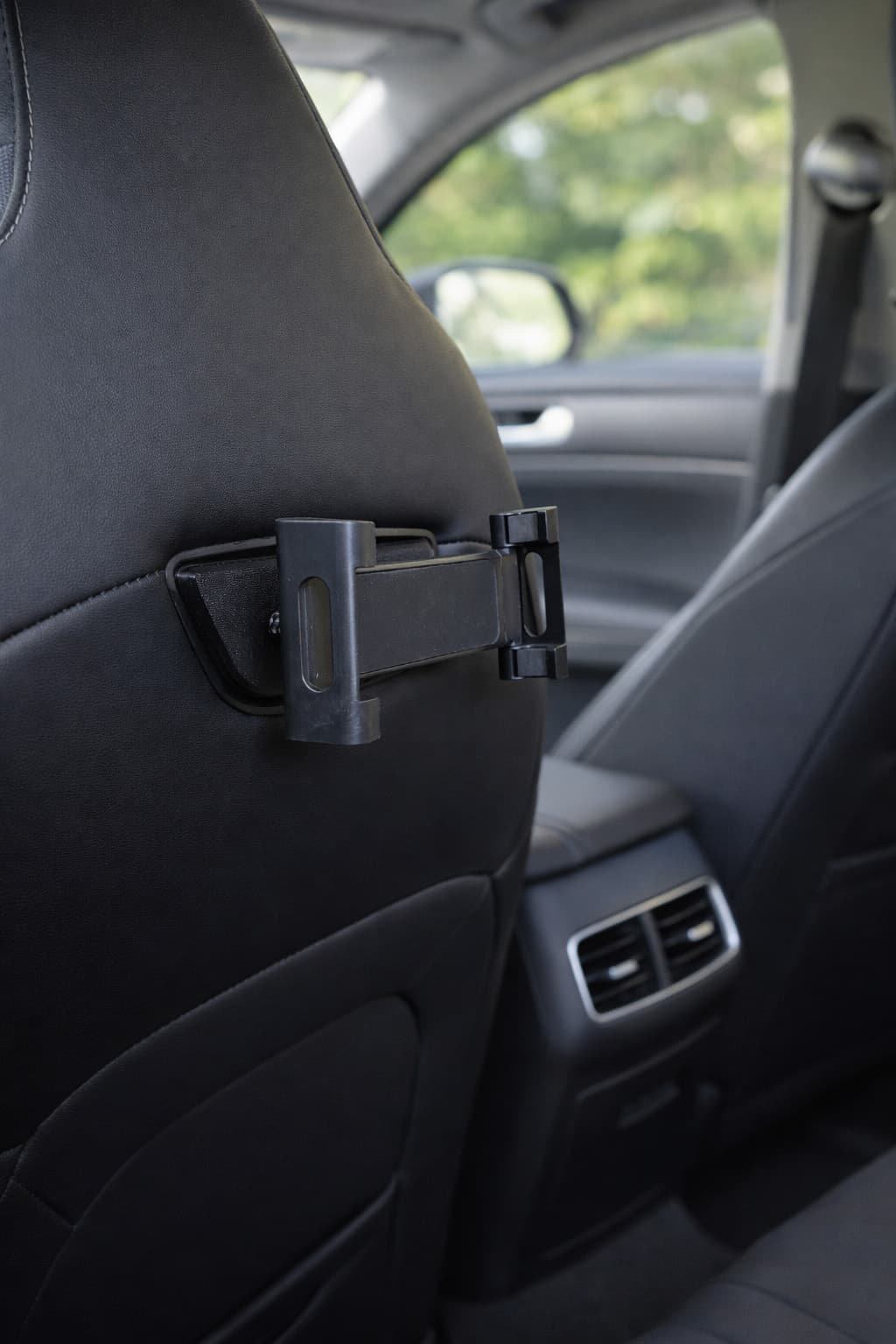 Car Headrest Tablet Holder for Back Seat - Skoda Enyaq Sportline
