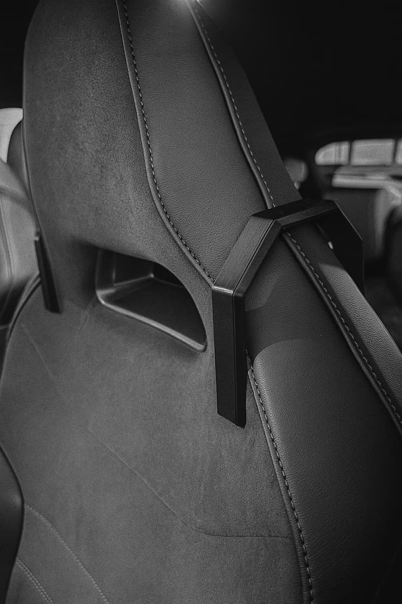 Universal Tablet Holder - Compatible with Most Sport Seats view 8