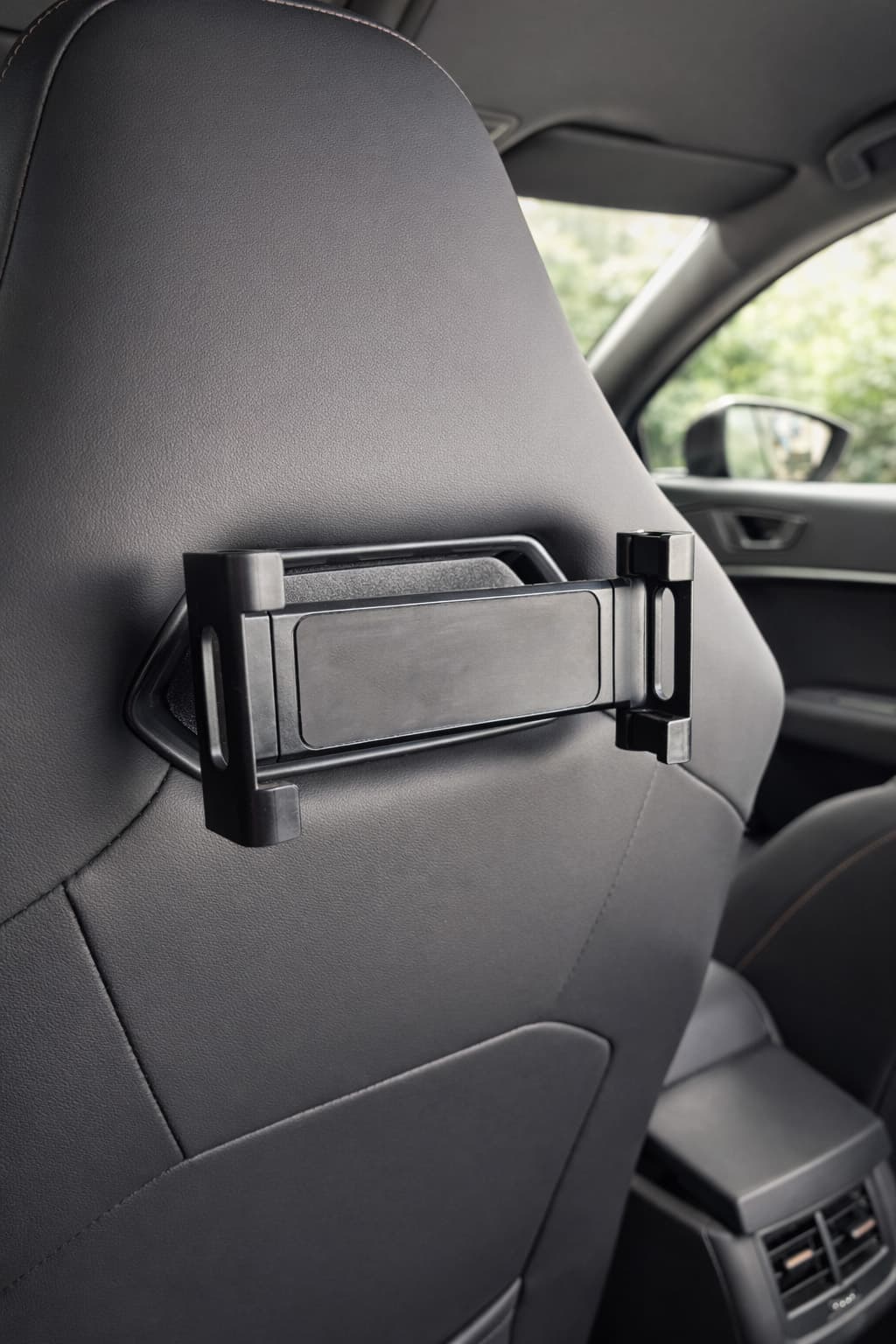 Tablet Holder - Volkswagen ID.4 Sport Seats - 5